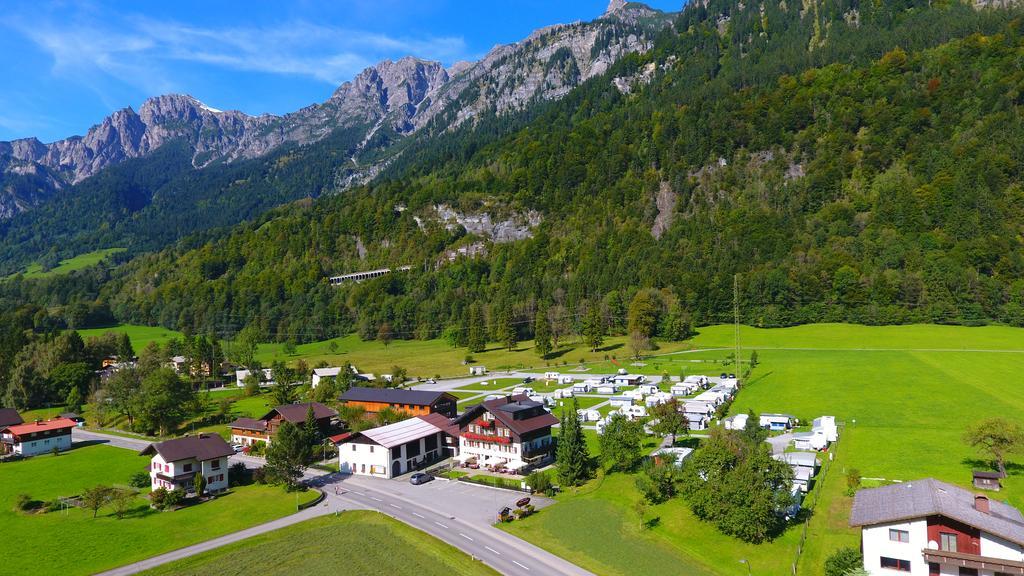 Walch'S Camping & Landhaus Braz Exteriör bild